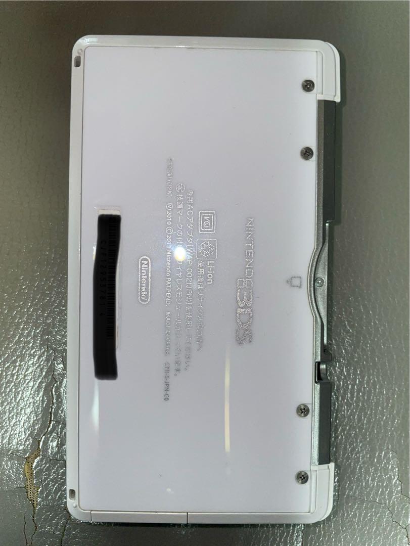 美品】ニンテンドー3DS本体 ホワイト ソフト8本おまけ - メルカリ