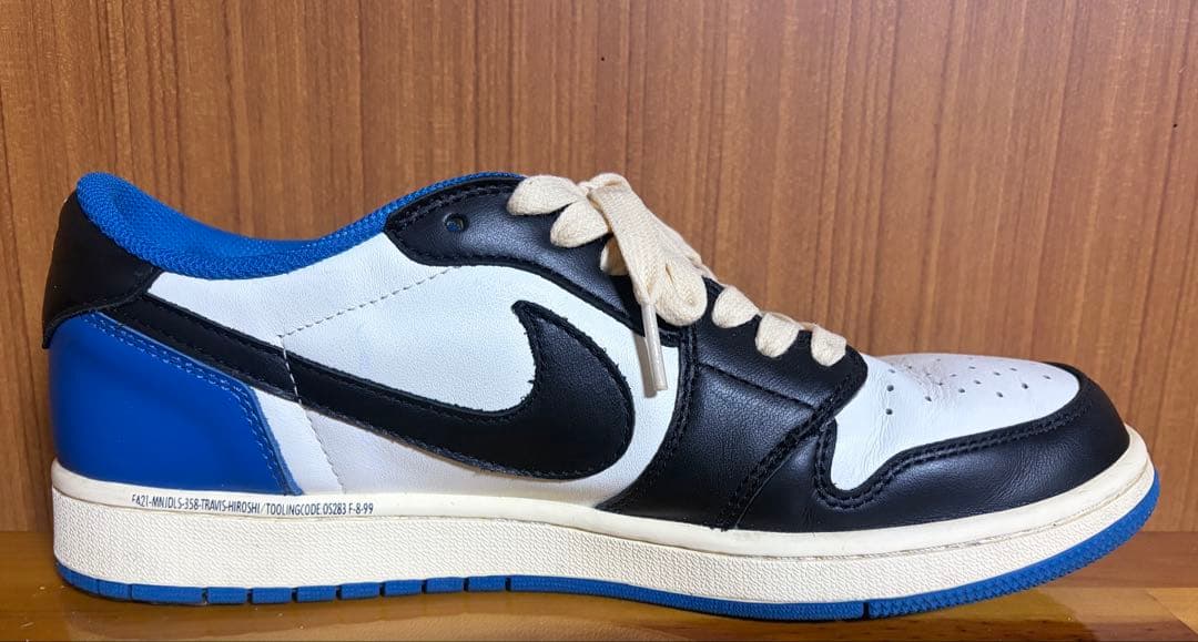 Nike Air Jordan 1 Low ホワイト/ブラック/ブルー Nike Air Jordan 1 Low ホワイト/ブラック/ブルー