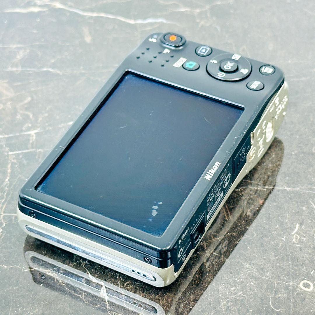 Nikon Coolpix L28 単3電池駆動 デジカメ