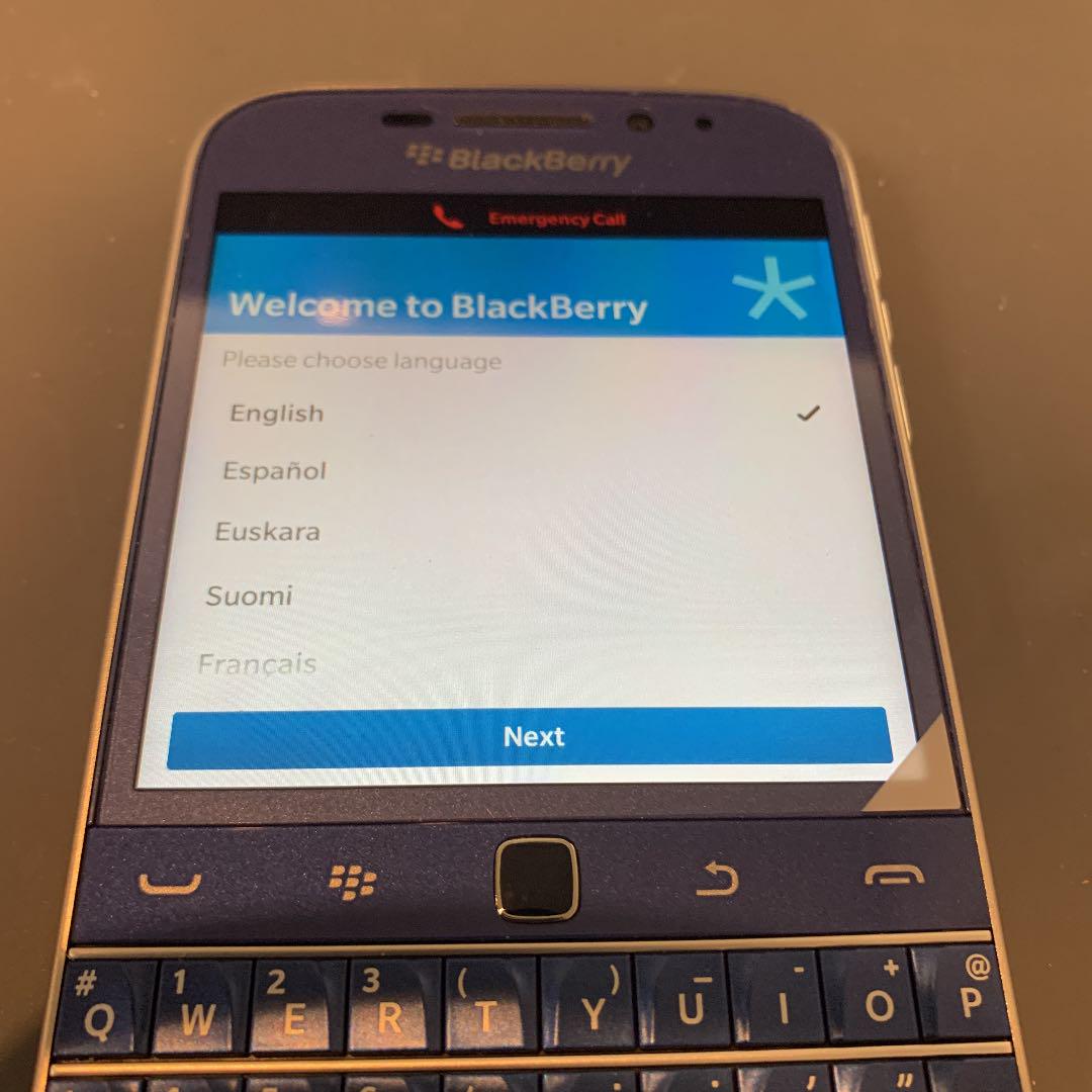 SIMフリー】BlackBerry Classic ブルー