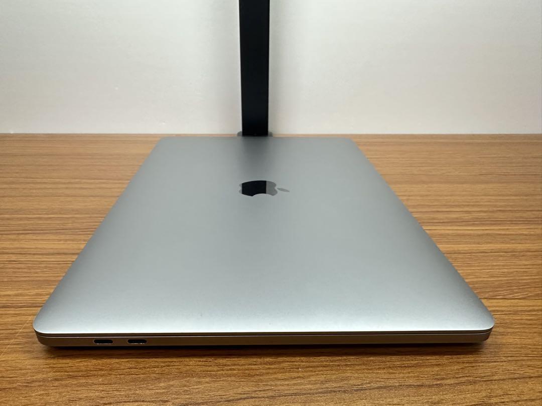 MacBook本体 MacBook Pro 2020 i7 32Gb 512Gb