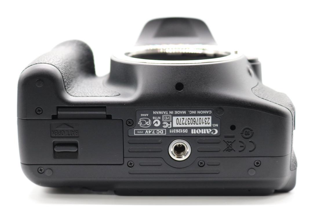 超美品 【Canon EOS Kiss X5 ダブルレンズセット】 安心保証あり キヤノン Canon EOS Kiss X5 ダブルズームキット KISSX5-WKIT SD