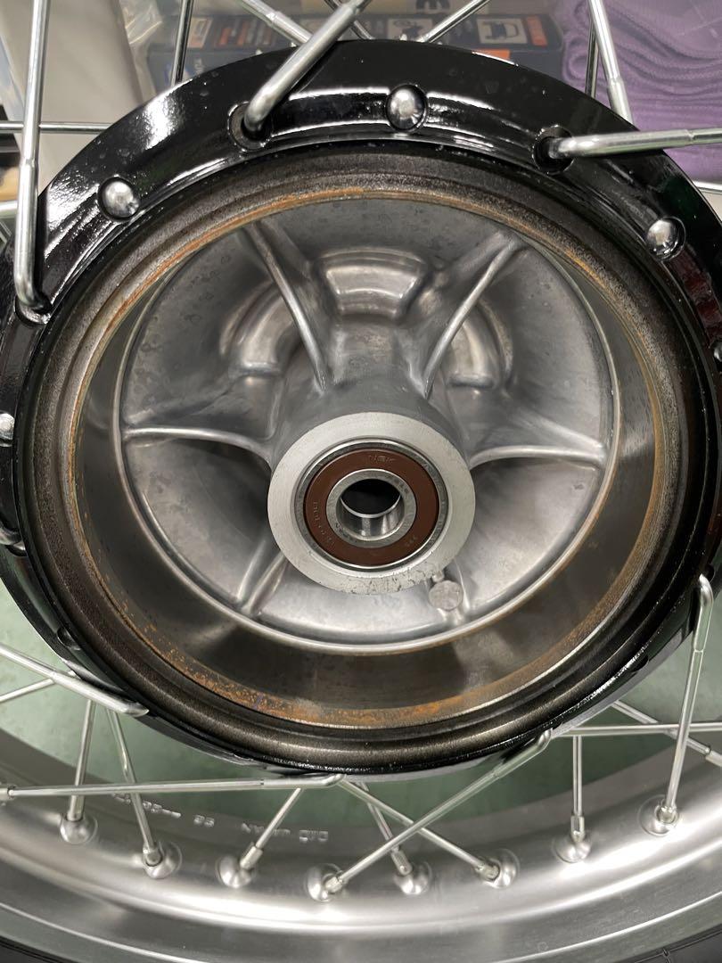 【売約済み・購入不可】SR400 前後ホイールセット　新車外し　タイヤ付