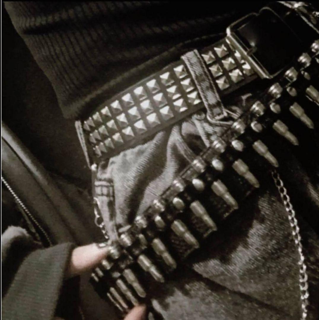 PUNK ROCK 鋲 釘 弾丸ベルト y2k Amazon.com: Y2K Punk Silver Metal Grommet Bullet Studded