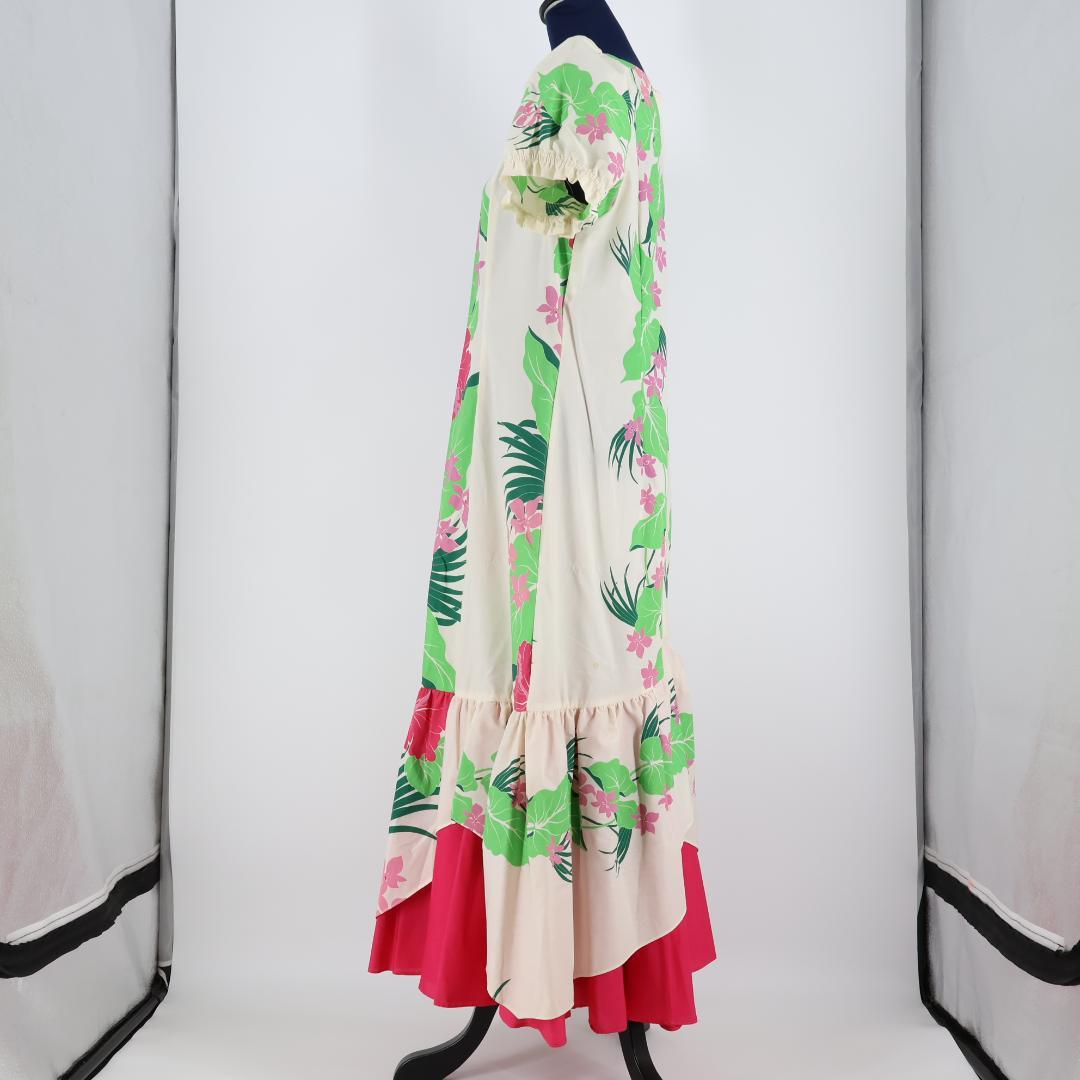 【ハワイ製 フラダンス衣装】ホワイト T&L MUUMUU FACTORY 花柄 ハワイ製 フラダンス衣装】ホワイト T&L MUUMUU FACTORY 花柄
