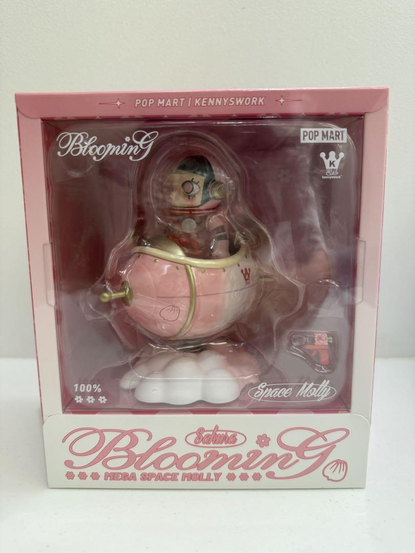 Pop Mart Mega Space Molly Blooming Series Sakua 1 - US