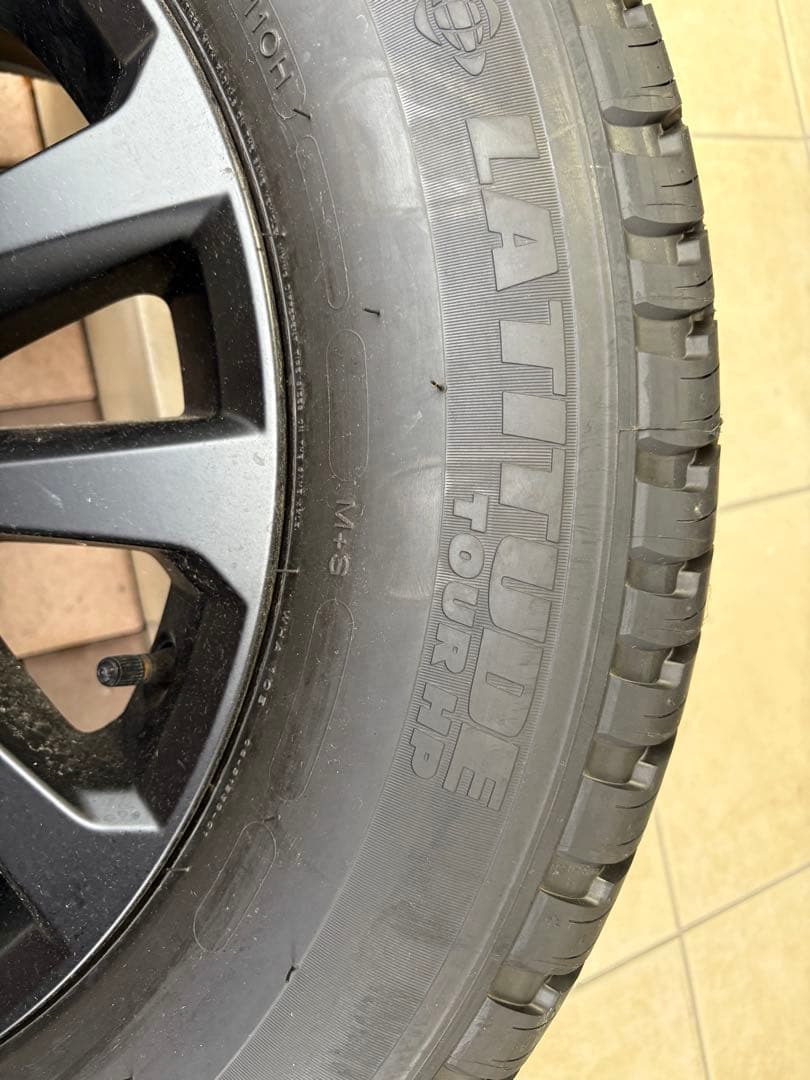 新車外し 265/60 R18 プラド最終後期 ブラック 1本 スペア タイヤ 新車外し 265/60 R18 プラド最終後期 ブラック 1本 スペア タイヤ 2022