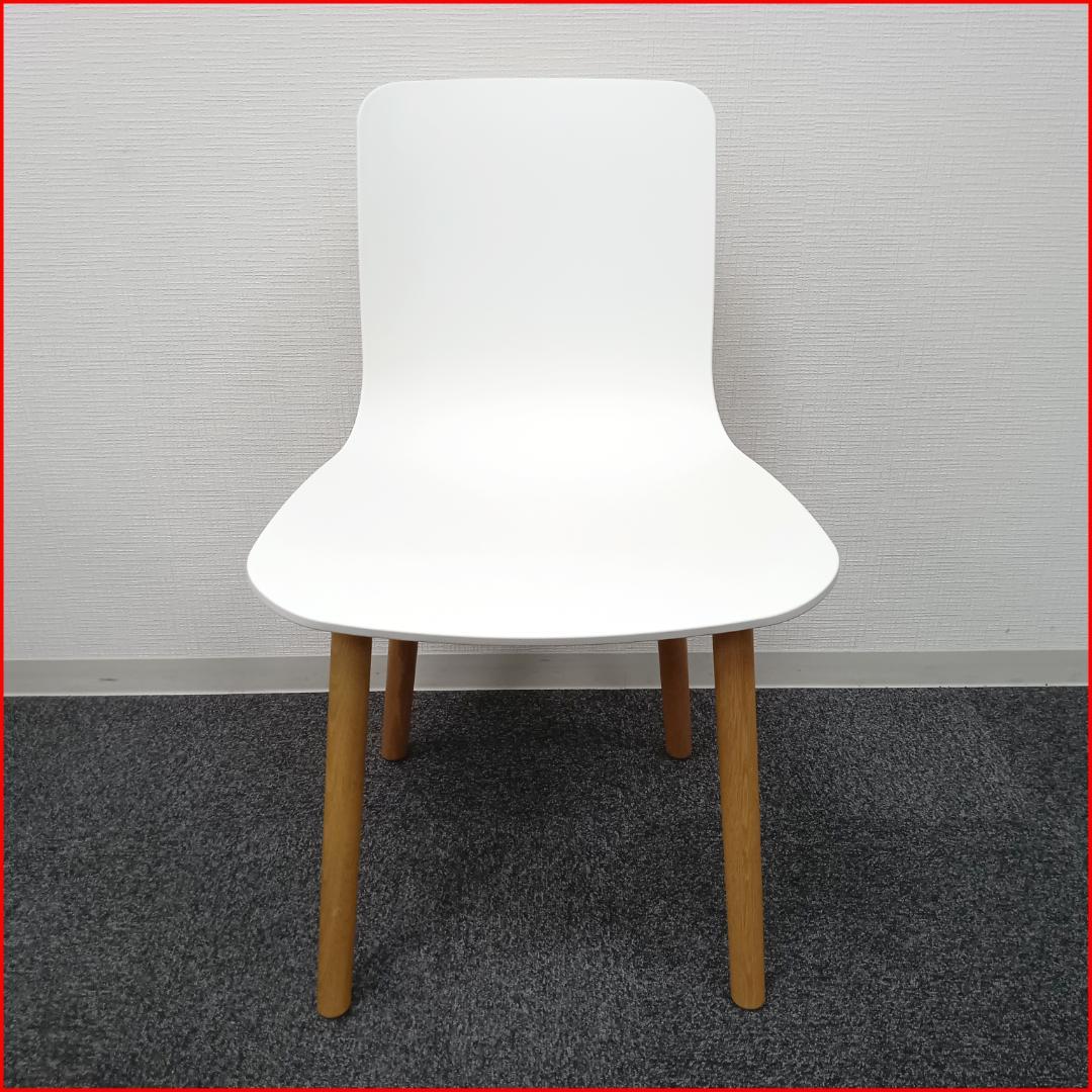 Vitra(ヴィトラ)社のジャスパー・モリソンによるデザインのHAL