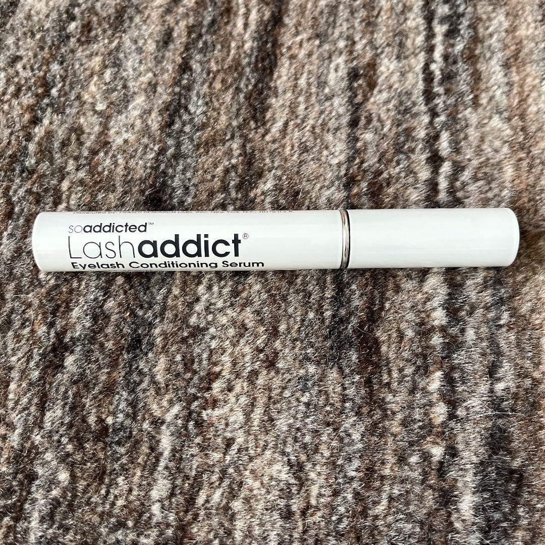 Lashaddict ラッシュアディクト まつげ美容液