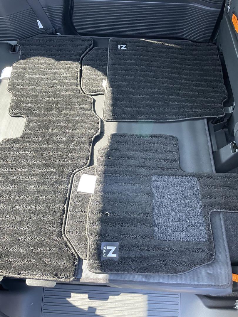 【走行少ない】ホンダ純正 N-VAN JJ1 JJ2 CVT フロアマット