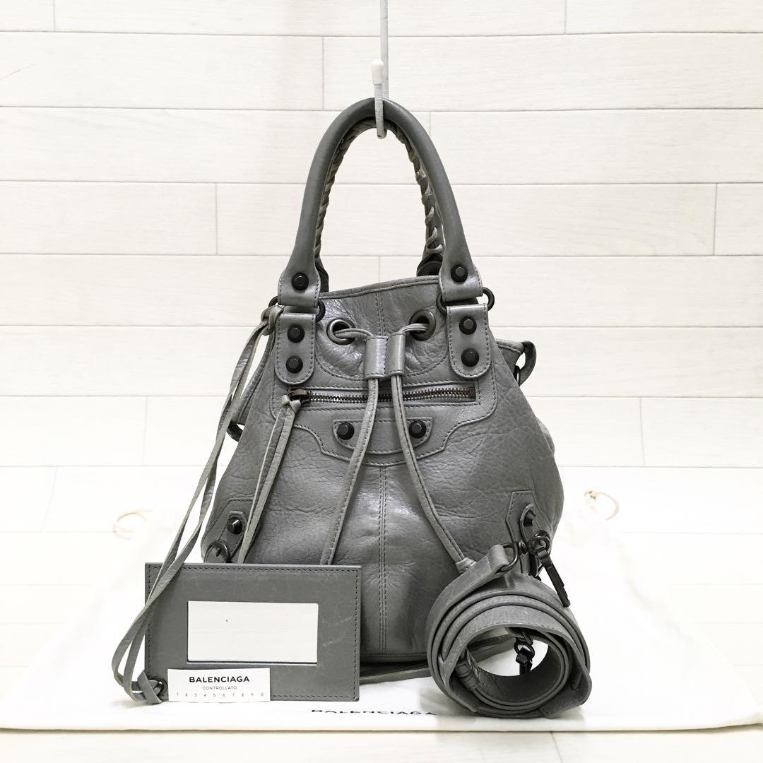 ☆美品・保存袋付☆BALENCIAGA ジャイアント ミニポンポン 2way