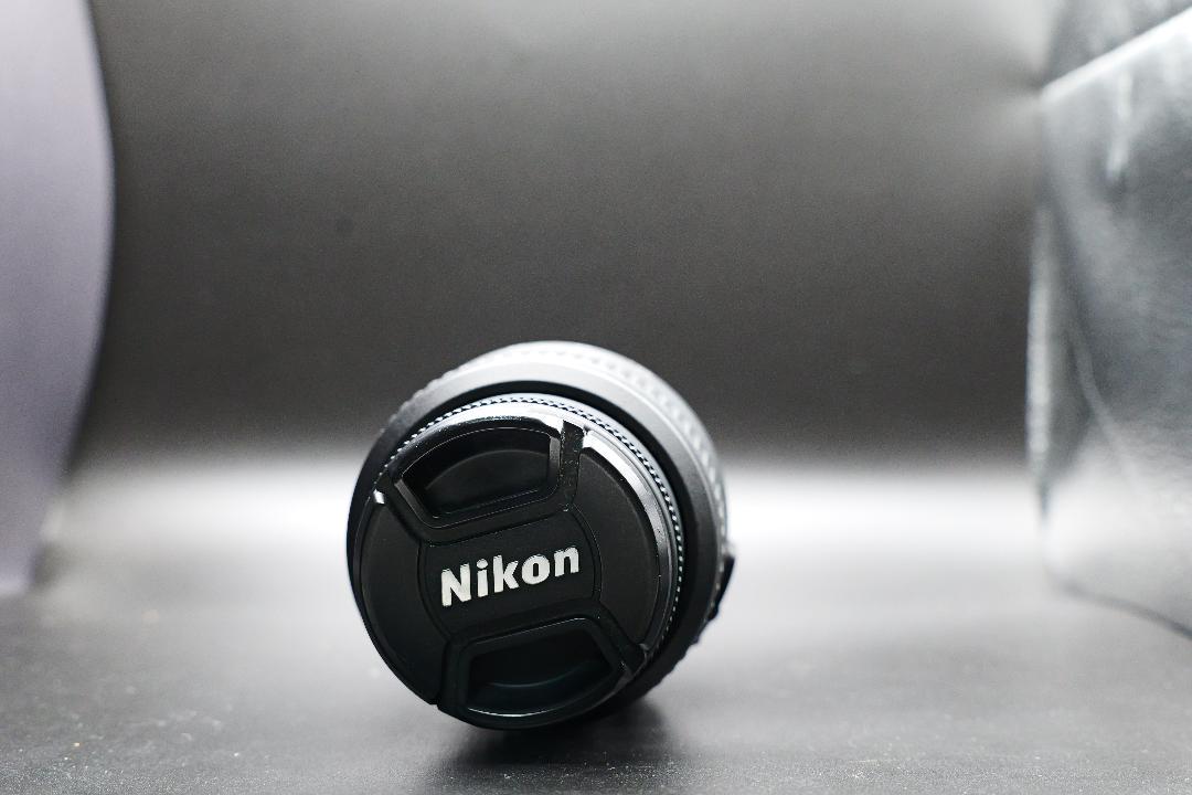 Nikon D40 標準ズームセット デジタル一眼レフカメラ