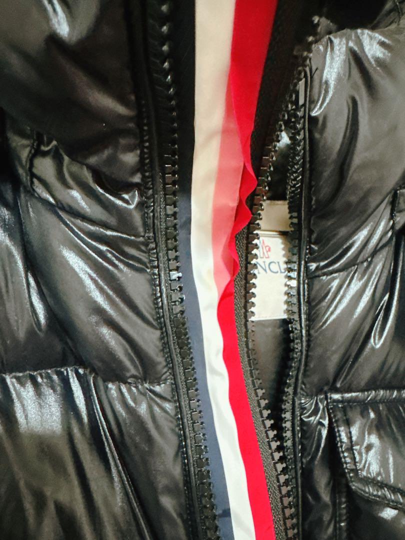MONCLER Montbeliard ショートダウンジャケット