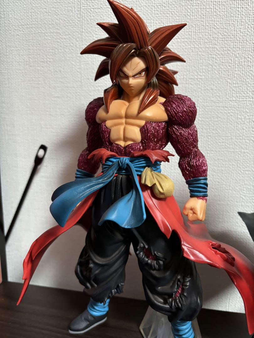 ドラゴンボールフィギュア 超フルパワーサイヤ人4限界突破 三体