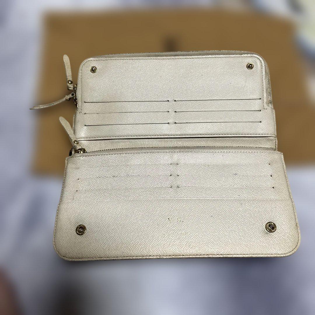 正規店購入 ルイヴィトン長財布イニシャル入り