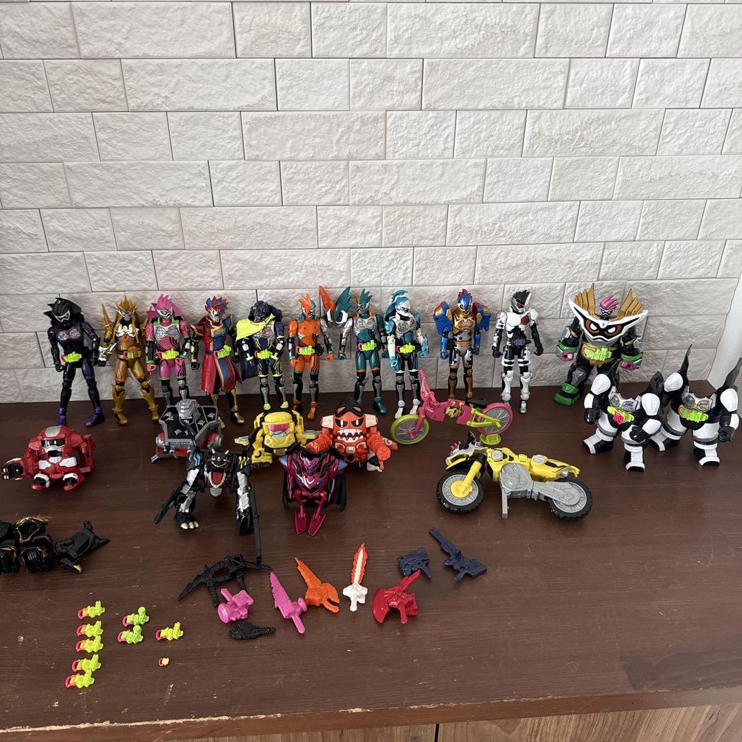 仮面ライダービルド　ボトルチェンジシリーズ