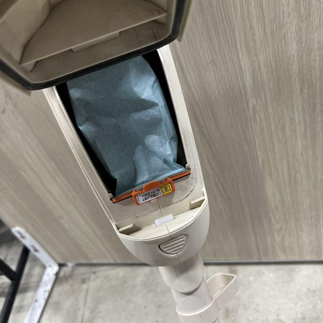 中古Makita スティッククリーナー 本体 Makita スティッククリーナー 本体 - メルカリ