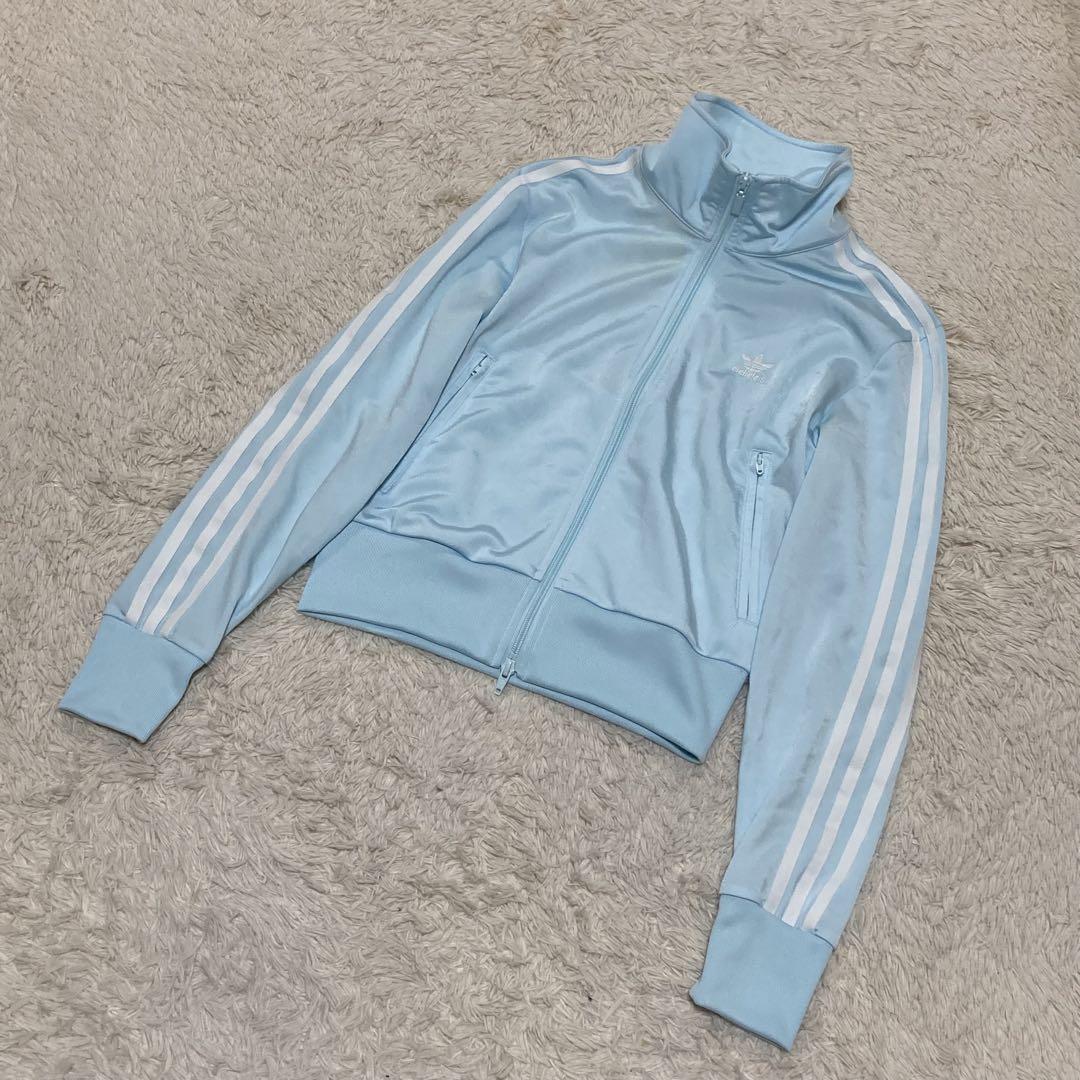 アディダス【美品】ナヨン TWICE ブルー 水色 ショート丈  Lサイズ