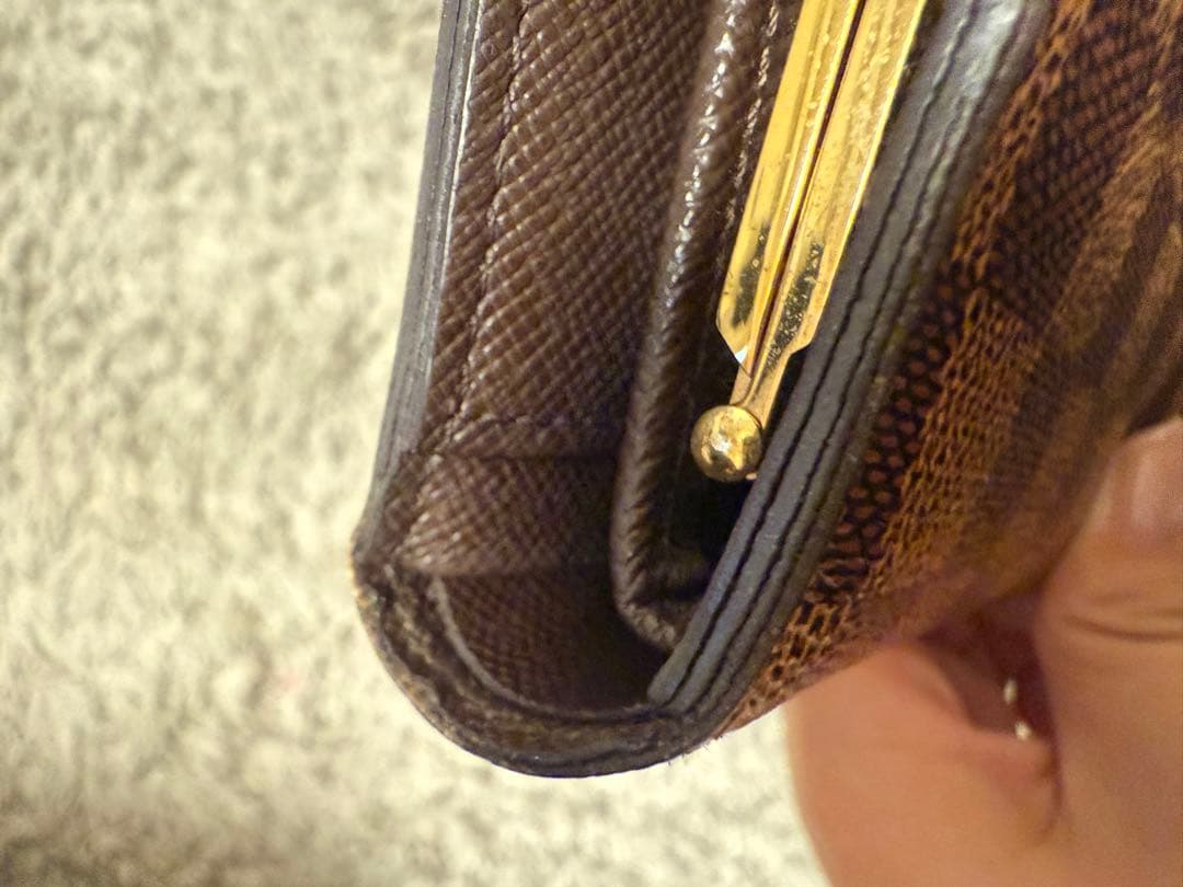 LOUIS VUITTON がま口財布