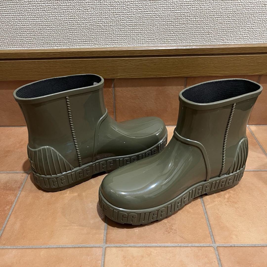 UGG レインブーツ