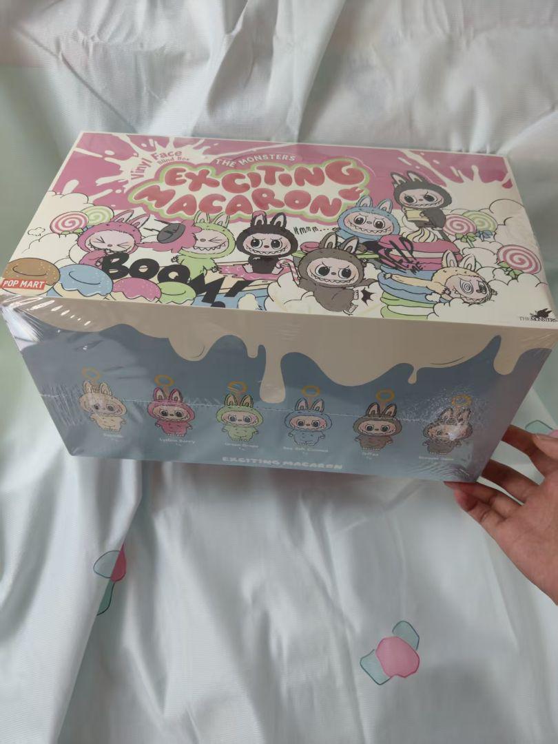 POPMART LABUBU THE MONSTERS 1Boxぬいぐるみ