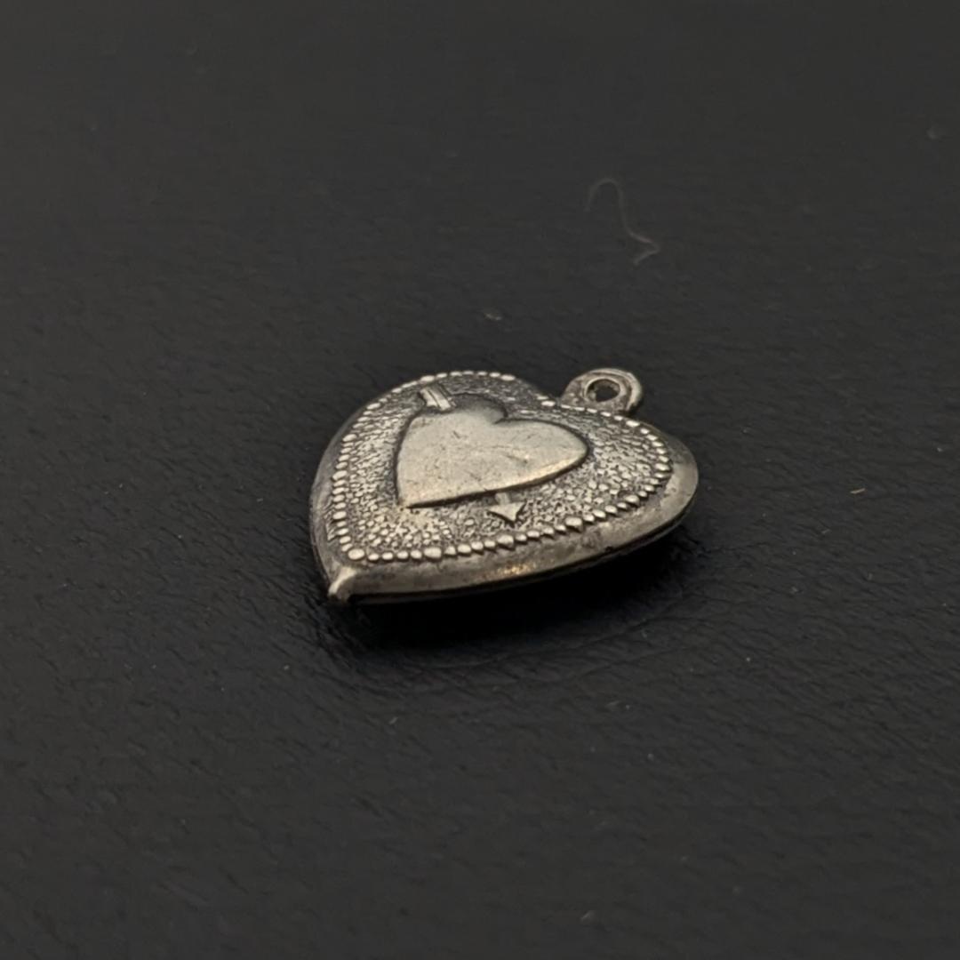 ヴィンテージ シルバー925 WWII Sweetheart チャーム 1.5g
