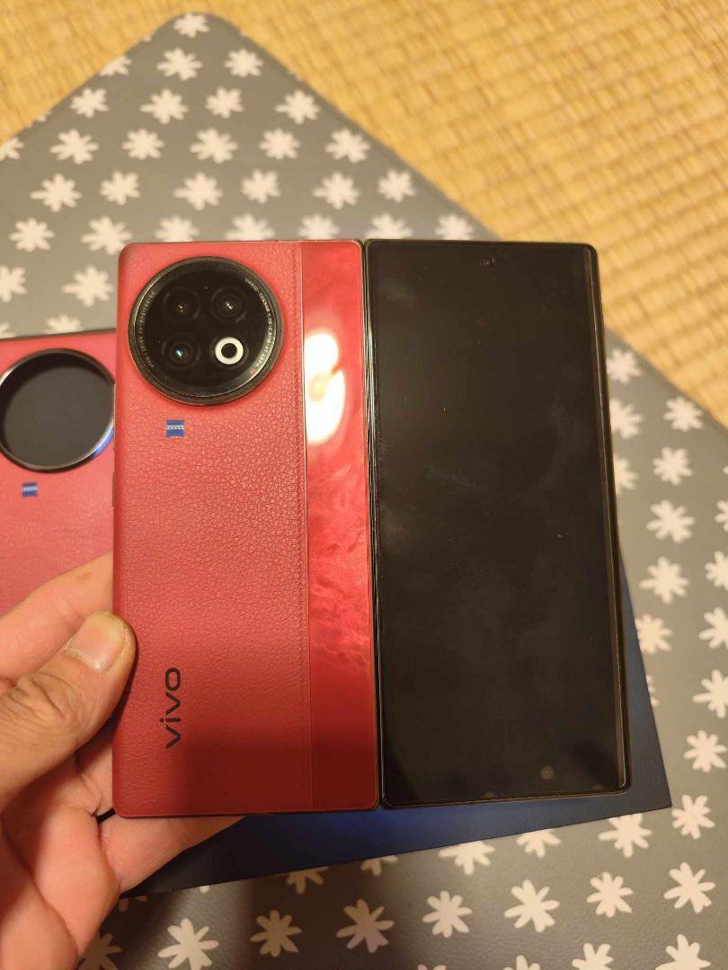 スマートフォン本体 Vivo x fold2 512GB