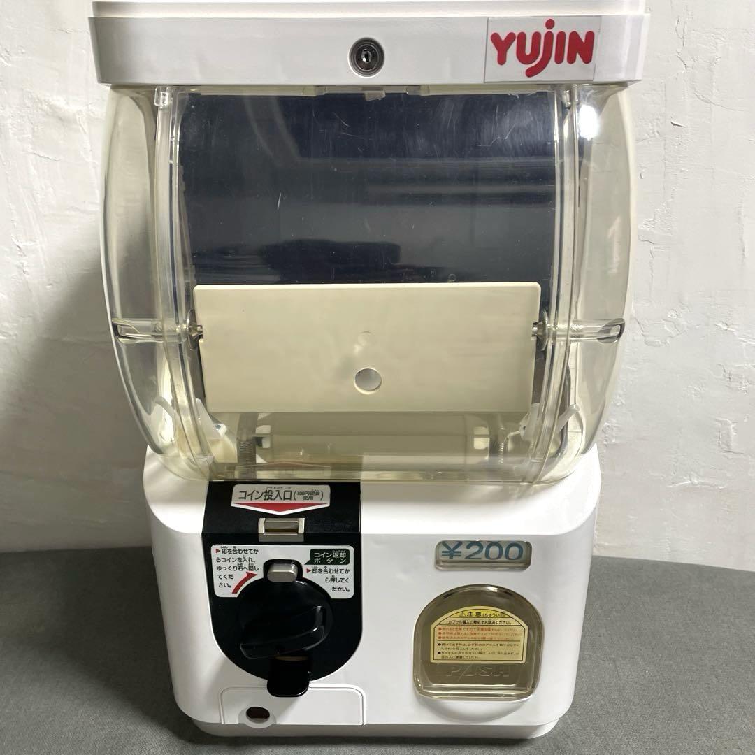 美品！ガチャガチャ本体　全塗装リメイク品　カプセル中身付き！