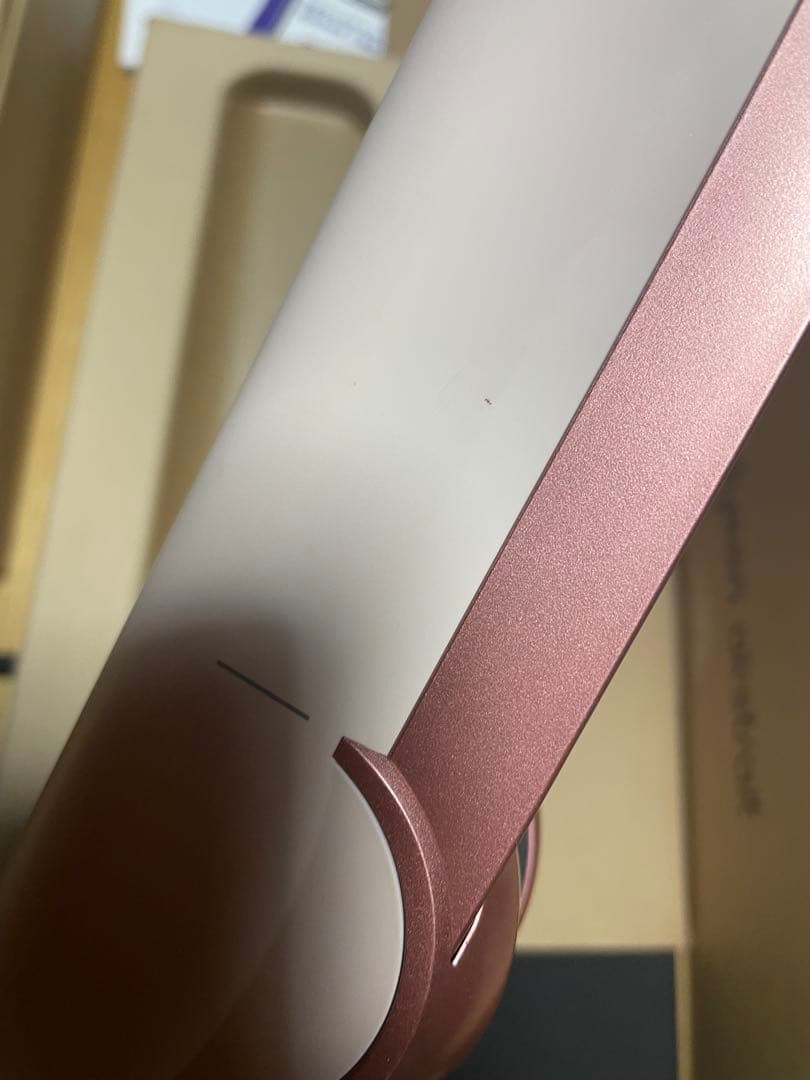 ht01 ストレイトナー　Dyson さくらチェリー　ドライヤー　アイロン