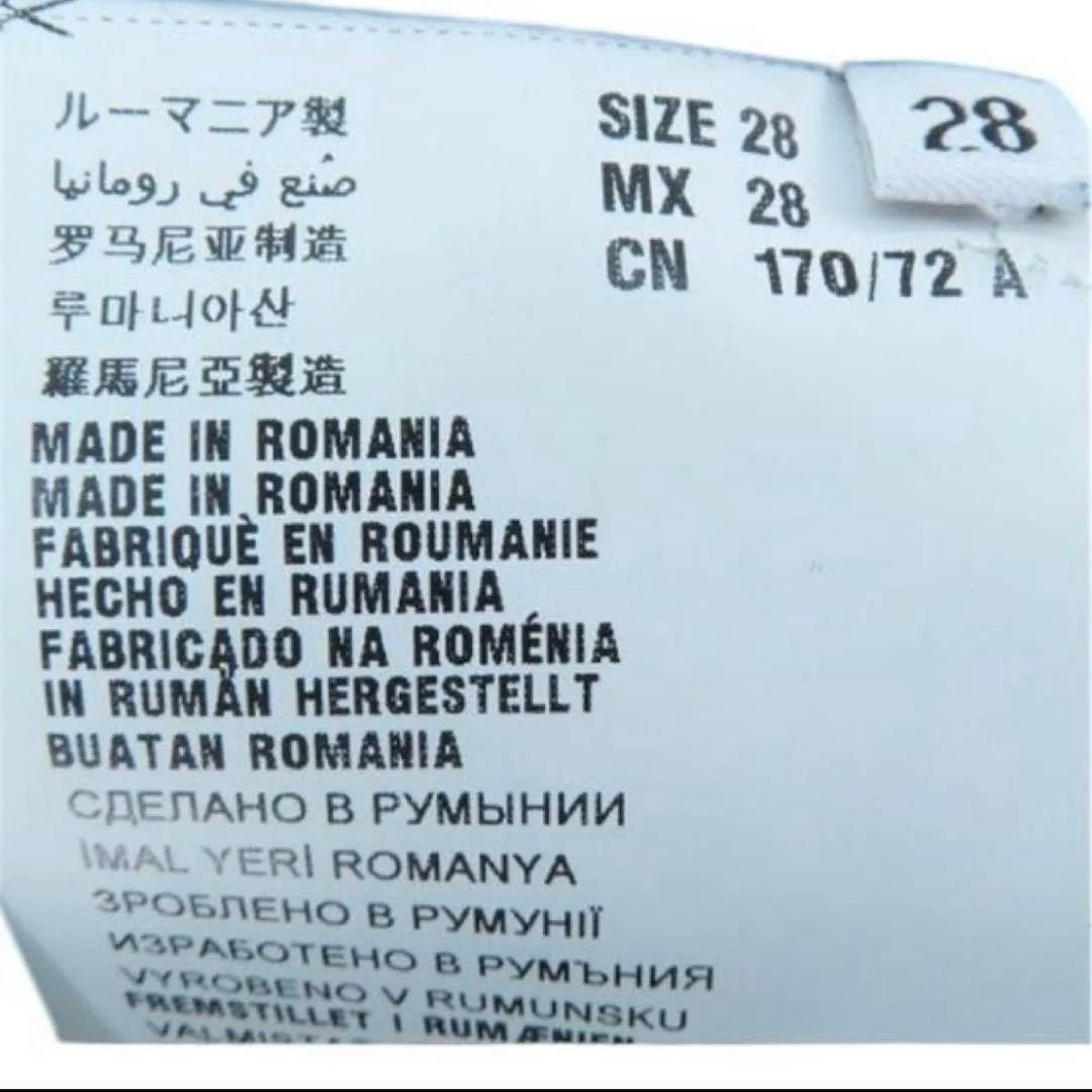 美品 プラダ RN.98339-CA.34767 スキニーフィットジーンズ 美品 プラダ RN.98339-CA.34767 スキニーフィットジーンズ