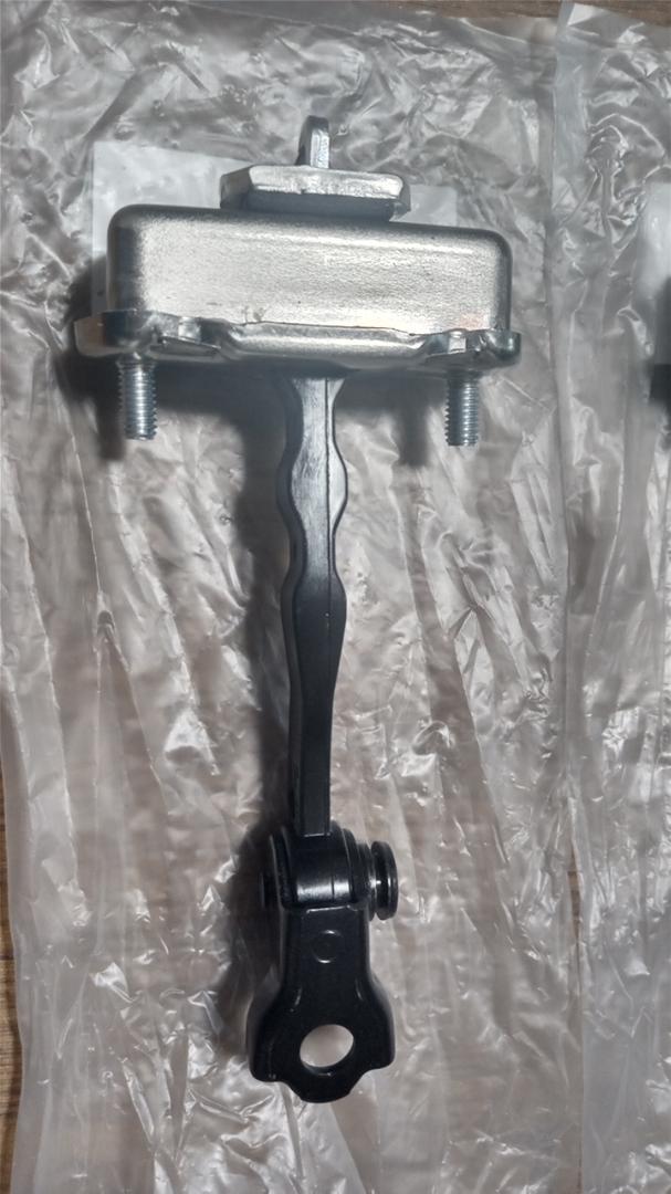 定番新作登場 残り1組 NISSAN 純正 シルビア 流用 R35 ドア チェックリンク 左右 AXdVU-m30097143274 定番大特価