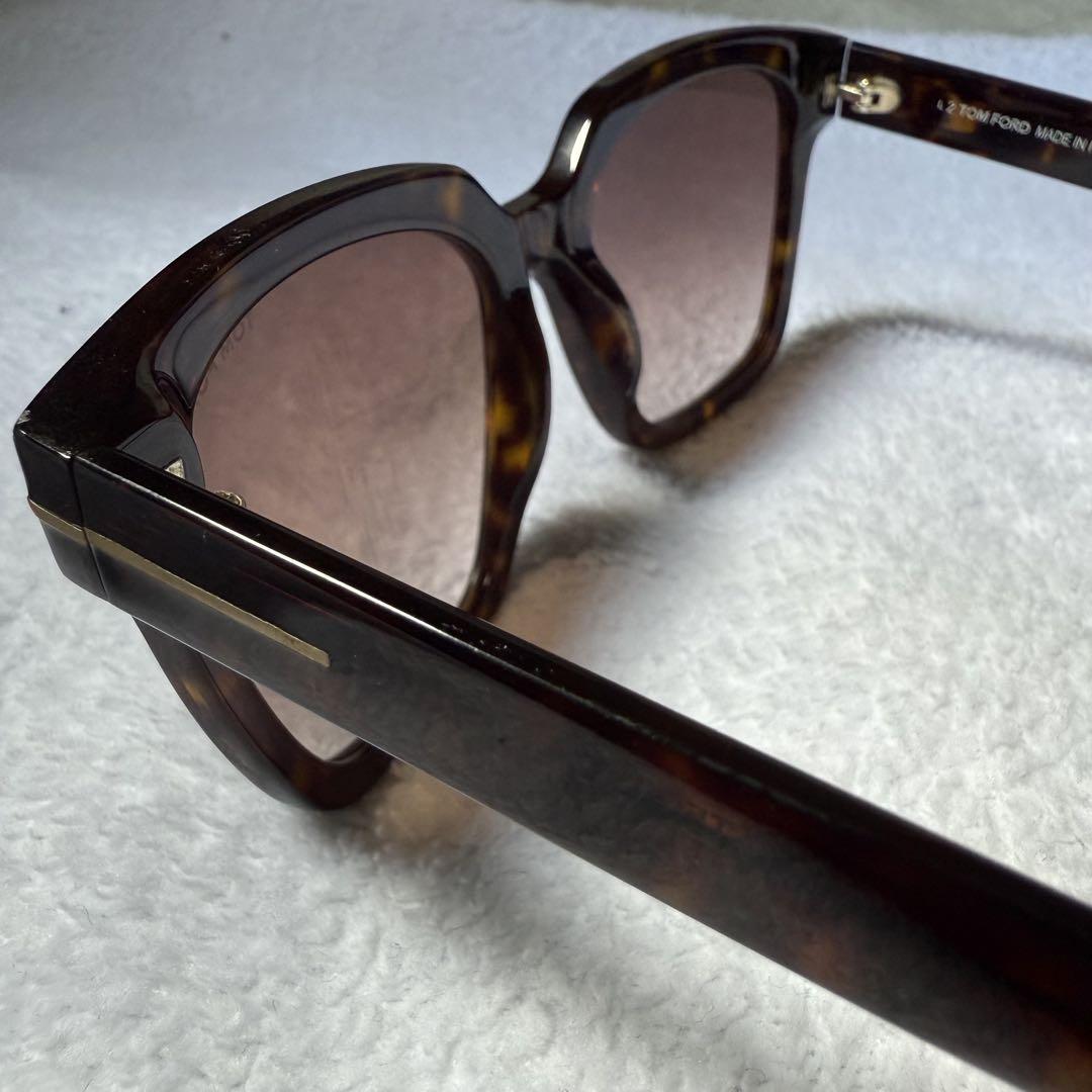 山山TOM FORD ブラウンレンズサングラス ケース付き TOM FORD ブラウン サングラス ケース付き