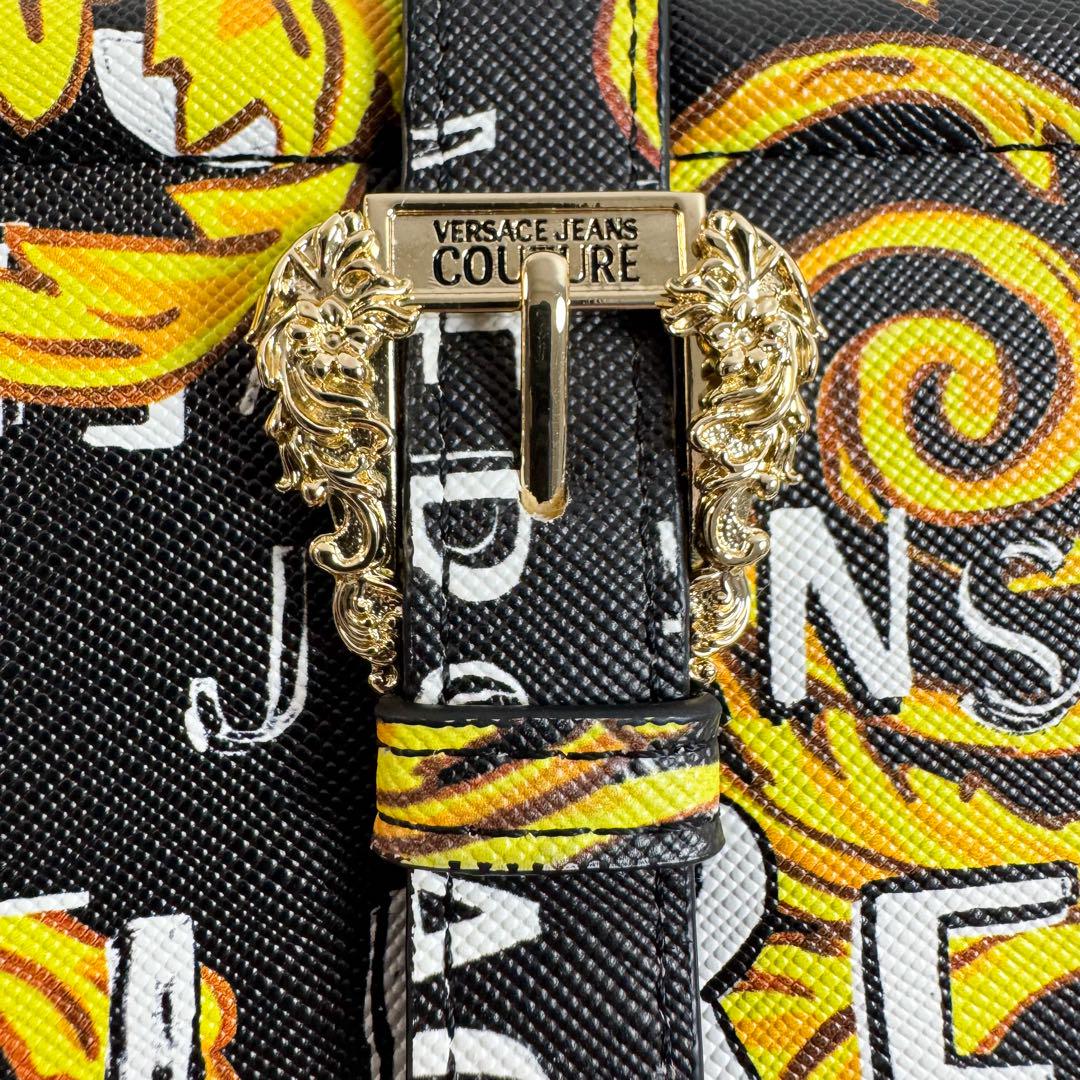 美品】 VERSACE JEANS COUTURE 長財布 ラウンドファスナー