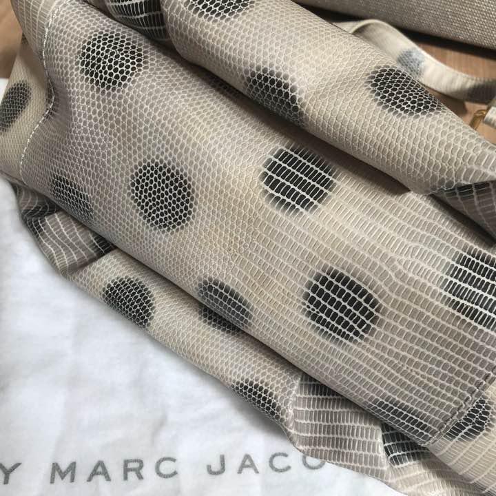 SALE! marc jacobs メタリックドット柄トートバッグ SALE! marc jacobs メタリックドット柄トートバッグ (MARC
