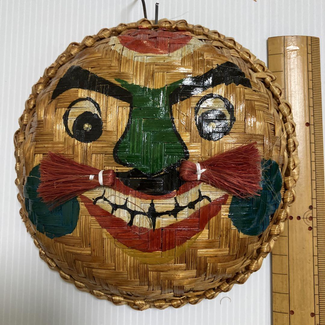 ベトナムハノイ　竹製のお面（4点セット）