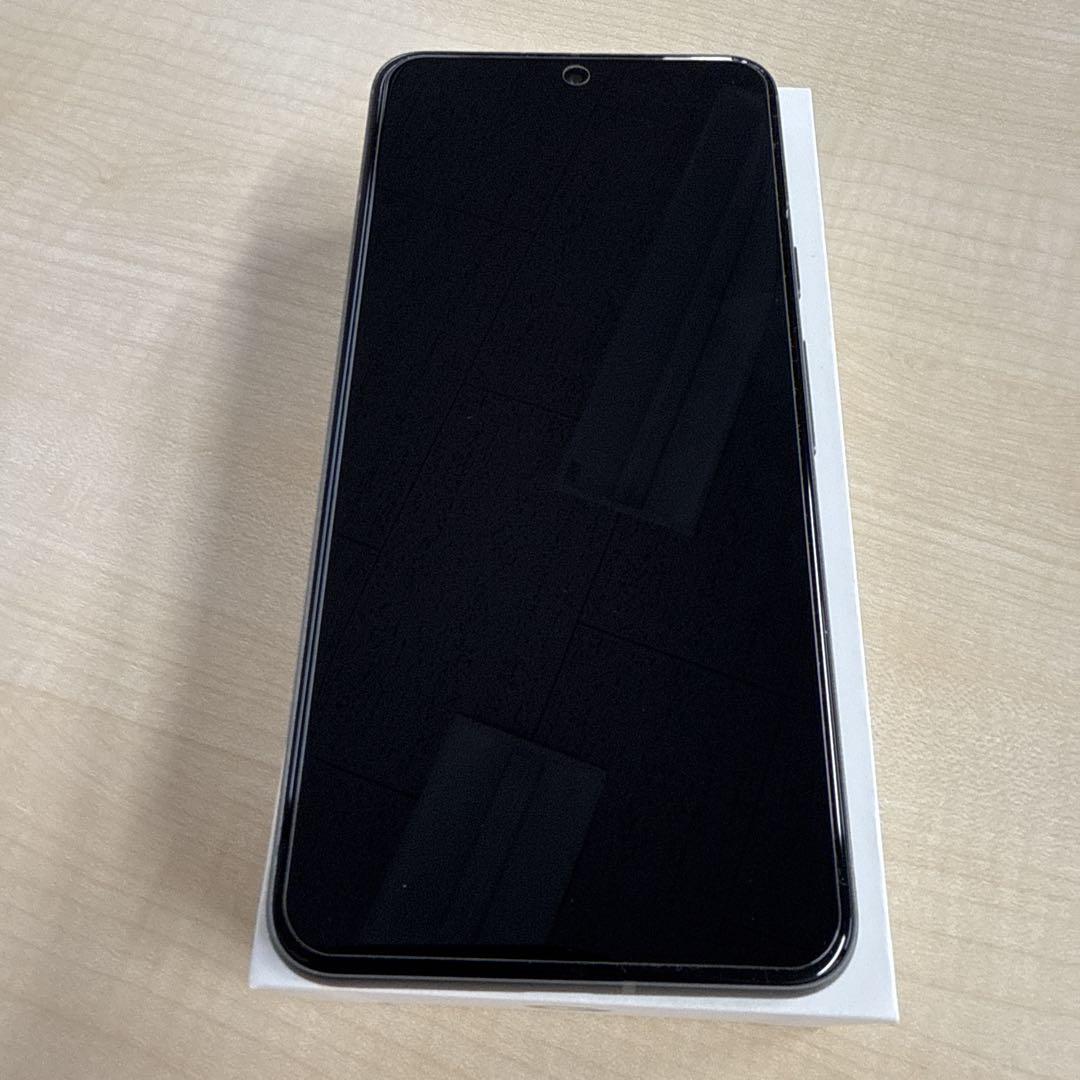 美品　Google Pixel 8 グレー 本体
