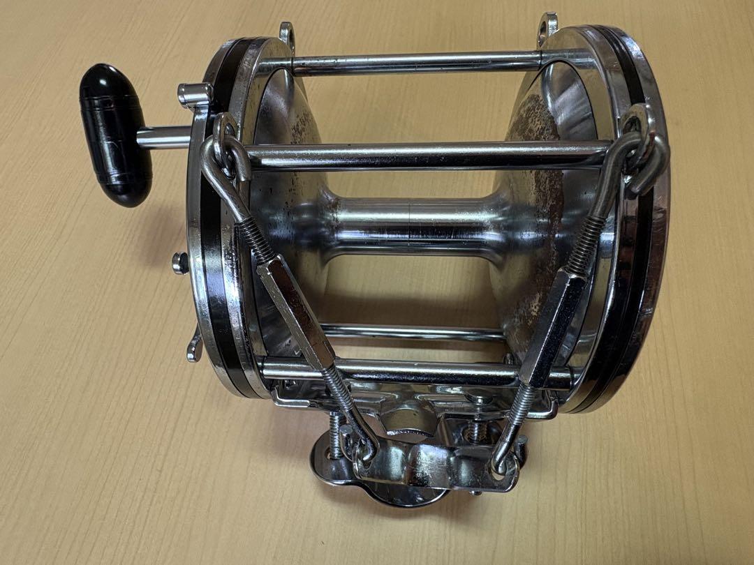ペン　セネター　12/0 中古ピニオンギヤ強化調整済み