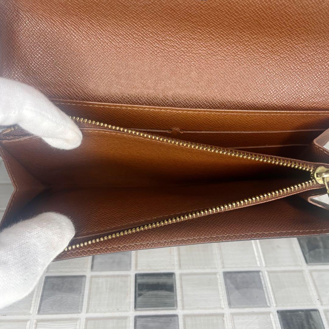 LOUIS VUITTON ルイヴィトン モノグラム折り財布 長財布 a70