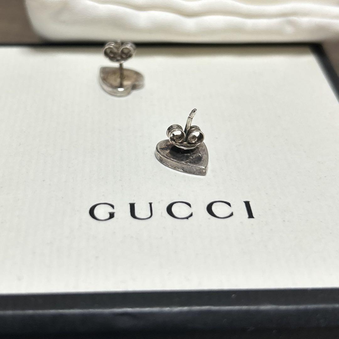GUCCI トレードマークハートシェイプピアス