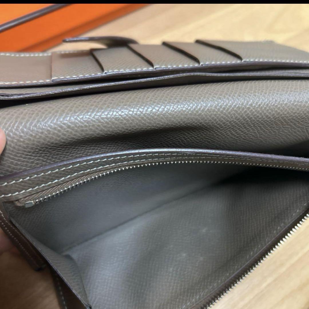 ニュスです！HERMES エルメス べアン 長財布 エトゥープ
