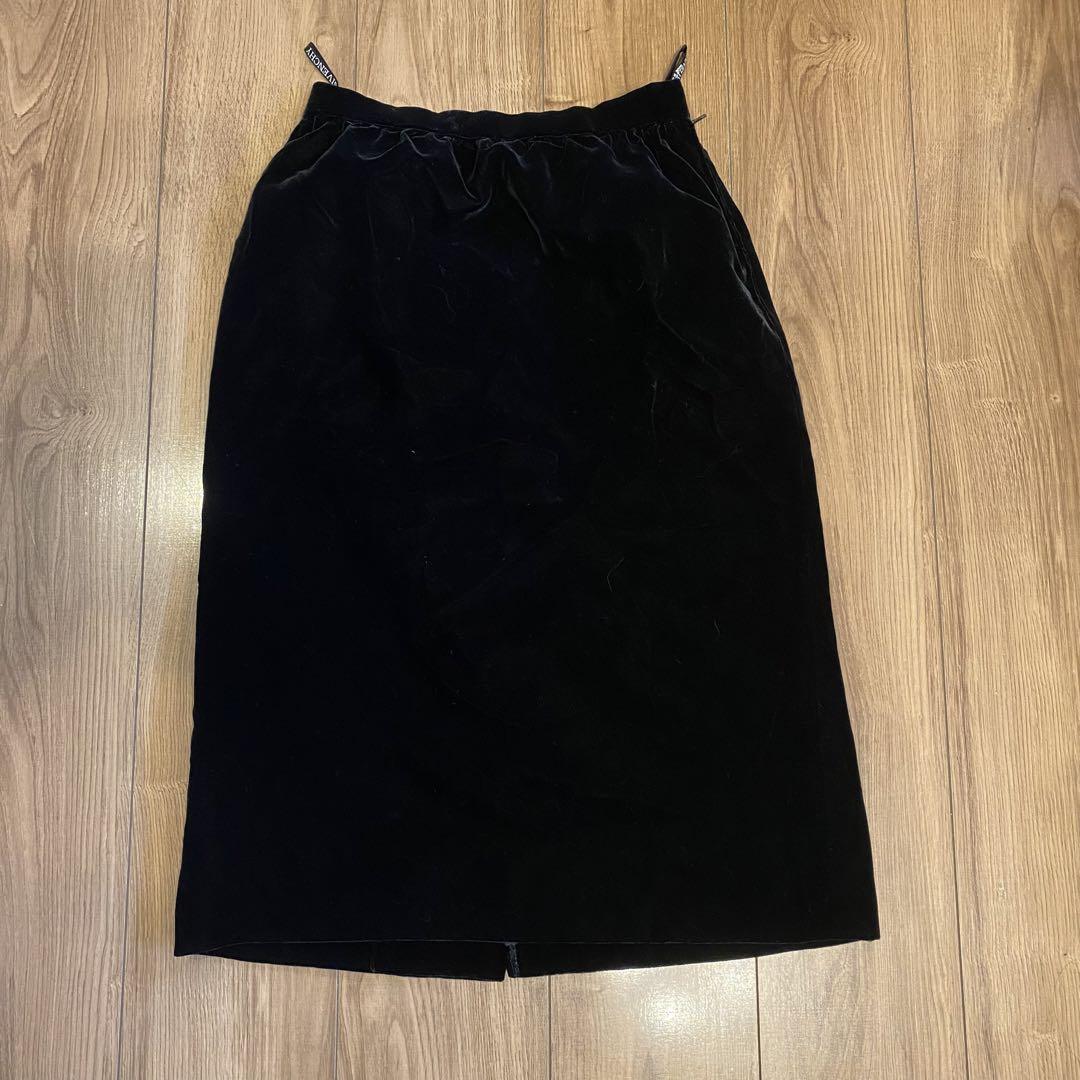 GIVENCHY 美品！ベルベットスーツ♡スカート2着