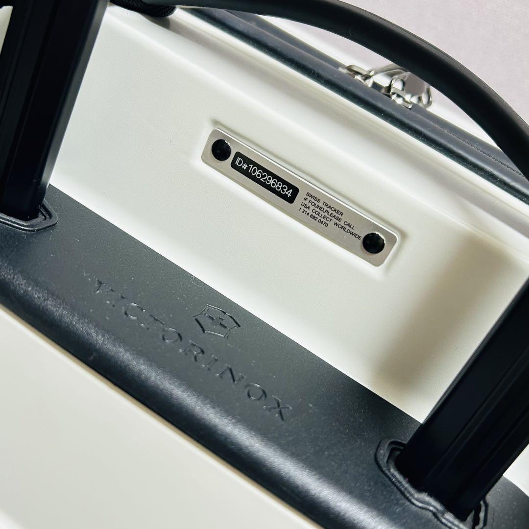 ほぼ未使用】Victorinox キャリーケース 希少ホワイトカラー