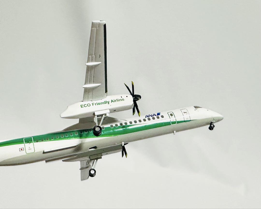 全日空商事　ANA　DHC-8-400　Eco Bon　1/200スケール 1/200 DHC-8-400 ANA エコボン JA856A [DH28013] 全日空商事