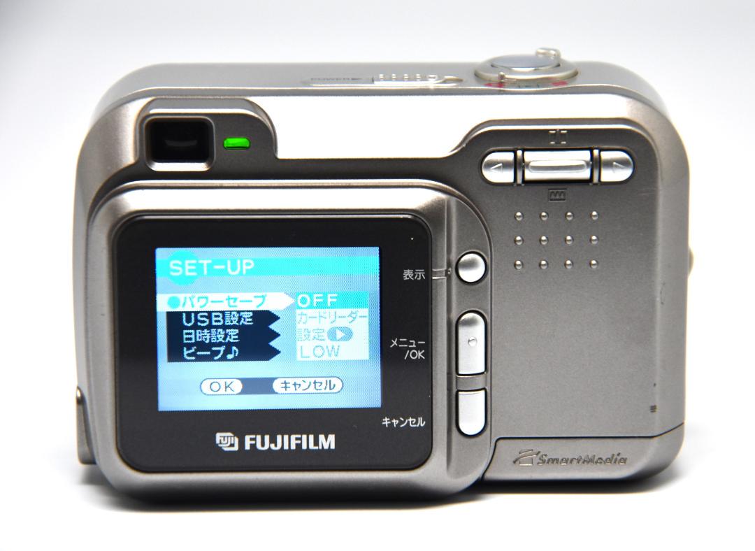 FUJIFILM FINEPIX 2600Z 単三電池対応 レトロコンデジ