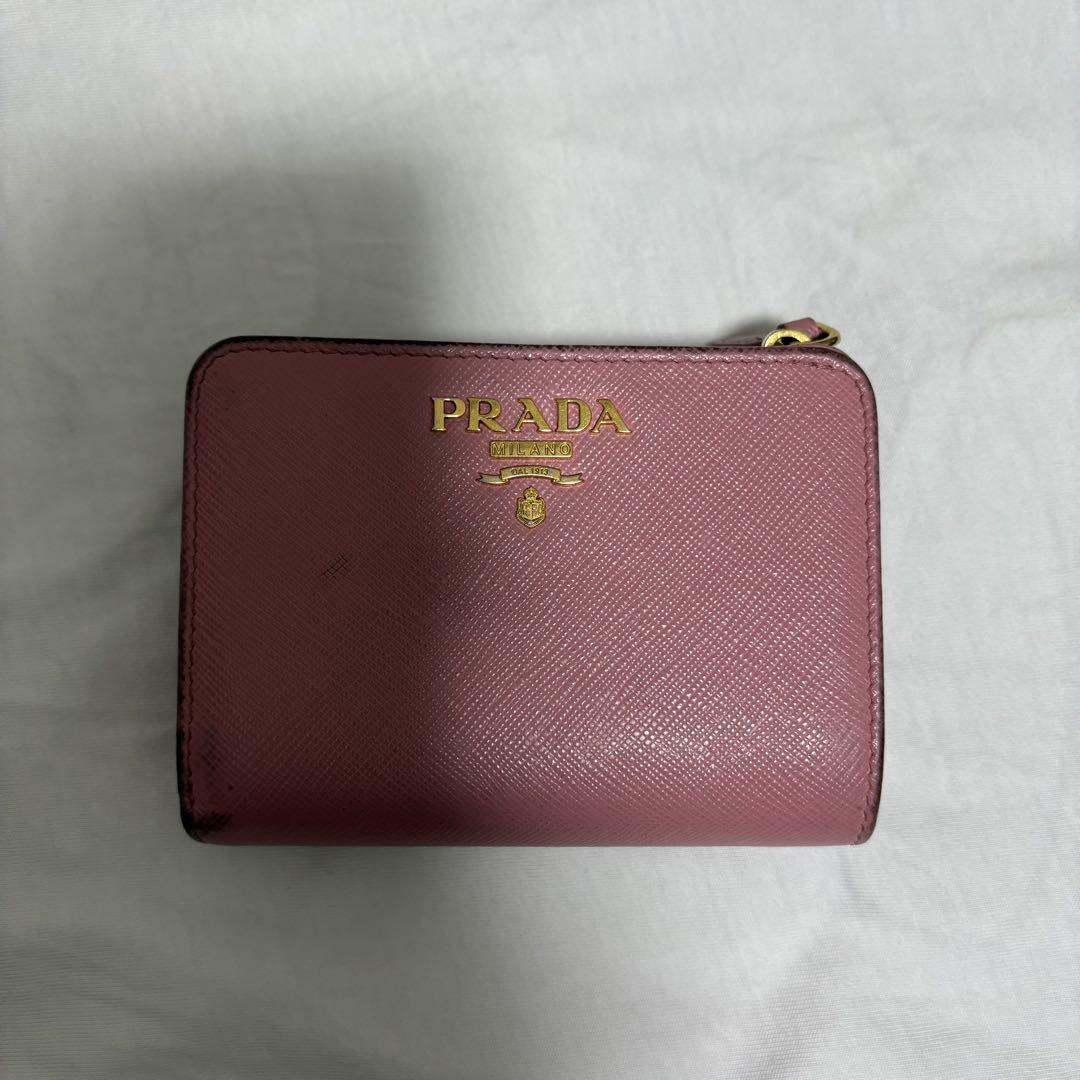本日限定値下げ PRADA ピンク レザー 二つ折り財布 - メルカリ