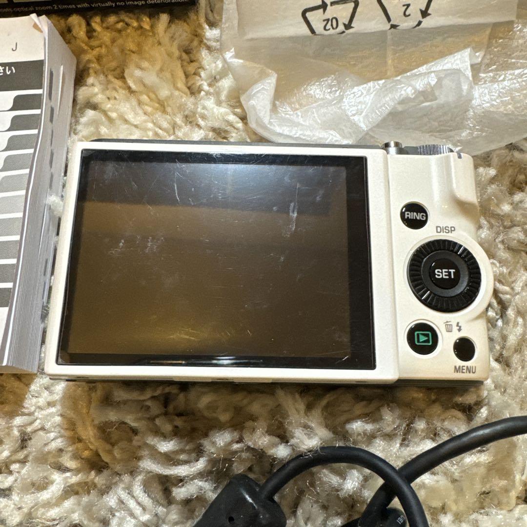 Casio EXILIM デジタルカメラ EX-ZR1100 ホワイト