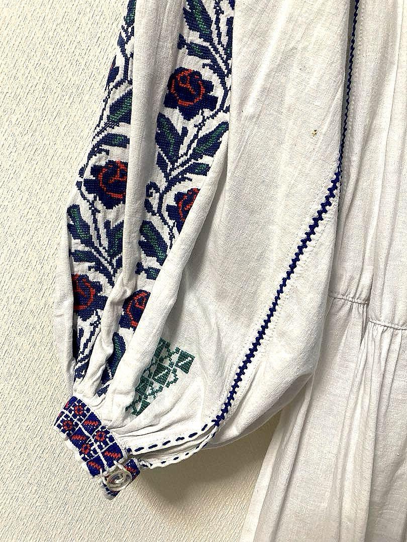 special ✴︎ ルーマニア刺繍 ワンピース 薔薇柄 special ✴︎ ルーマニア刺繍 ワンピース 薔薇柄