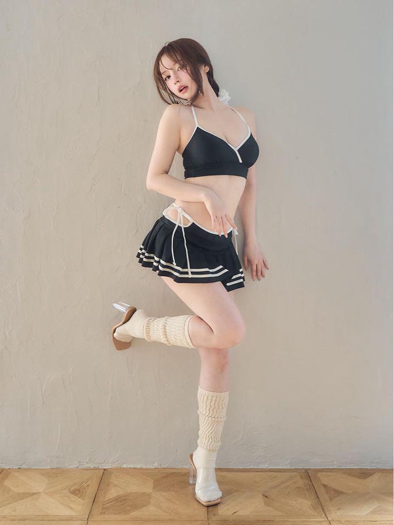 andmary アンドマリー Coco pleats swimwear ブラック andmary アンドマリー Coco pleats swimwear ブラック - メルカリ