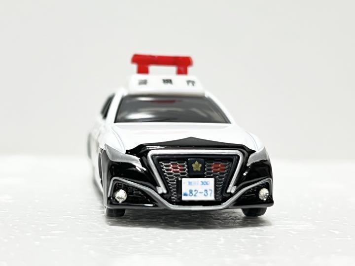 トミカ改】トヨタ・220系 クラウン 覆面パトロールカー 警察車両