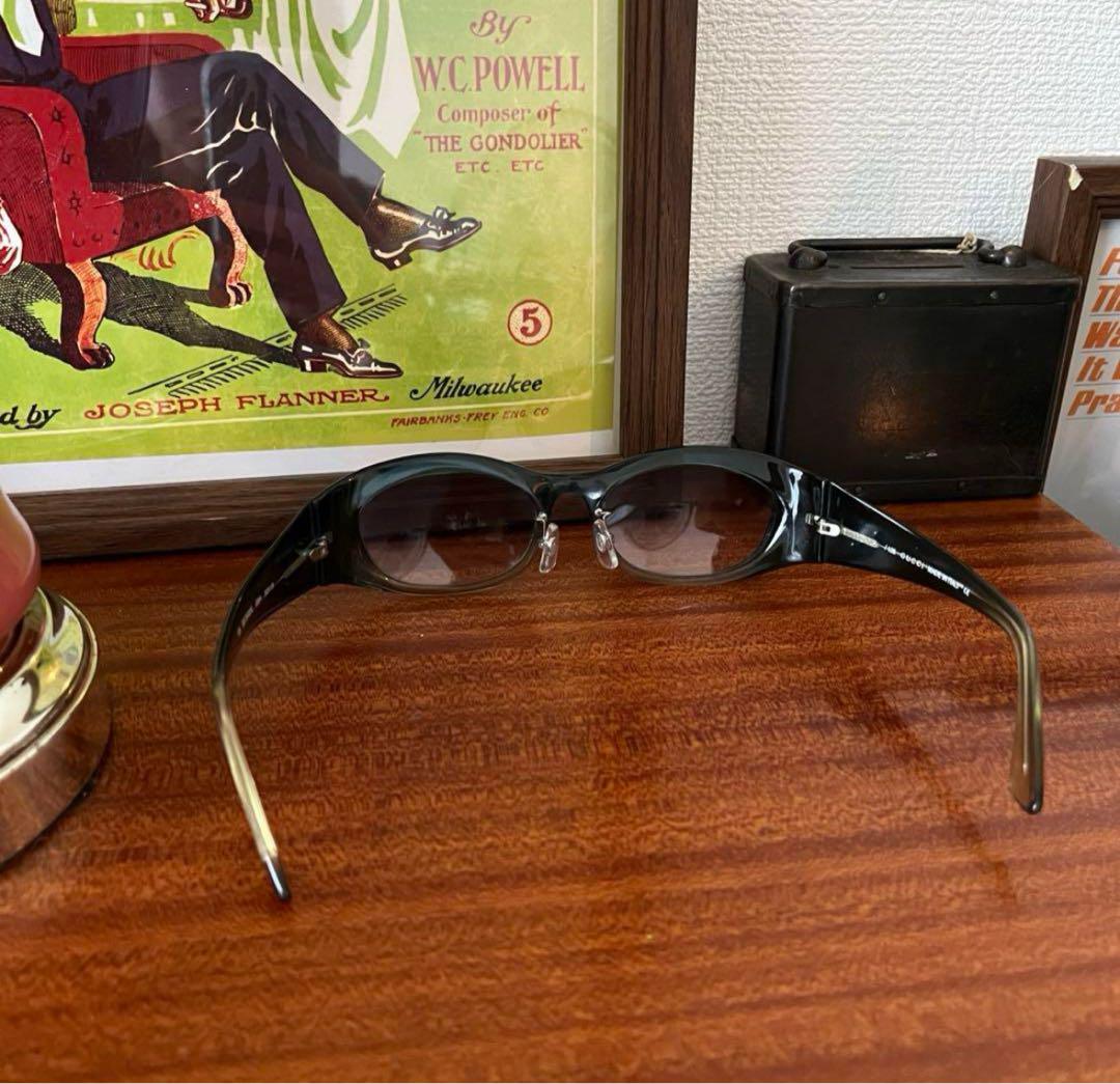 小物 vintage sunglasses gucci jennie